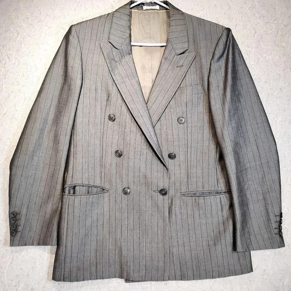 Bellissimo Men's Gray Pin Stripe Suit Coat in Size 38R 31W